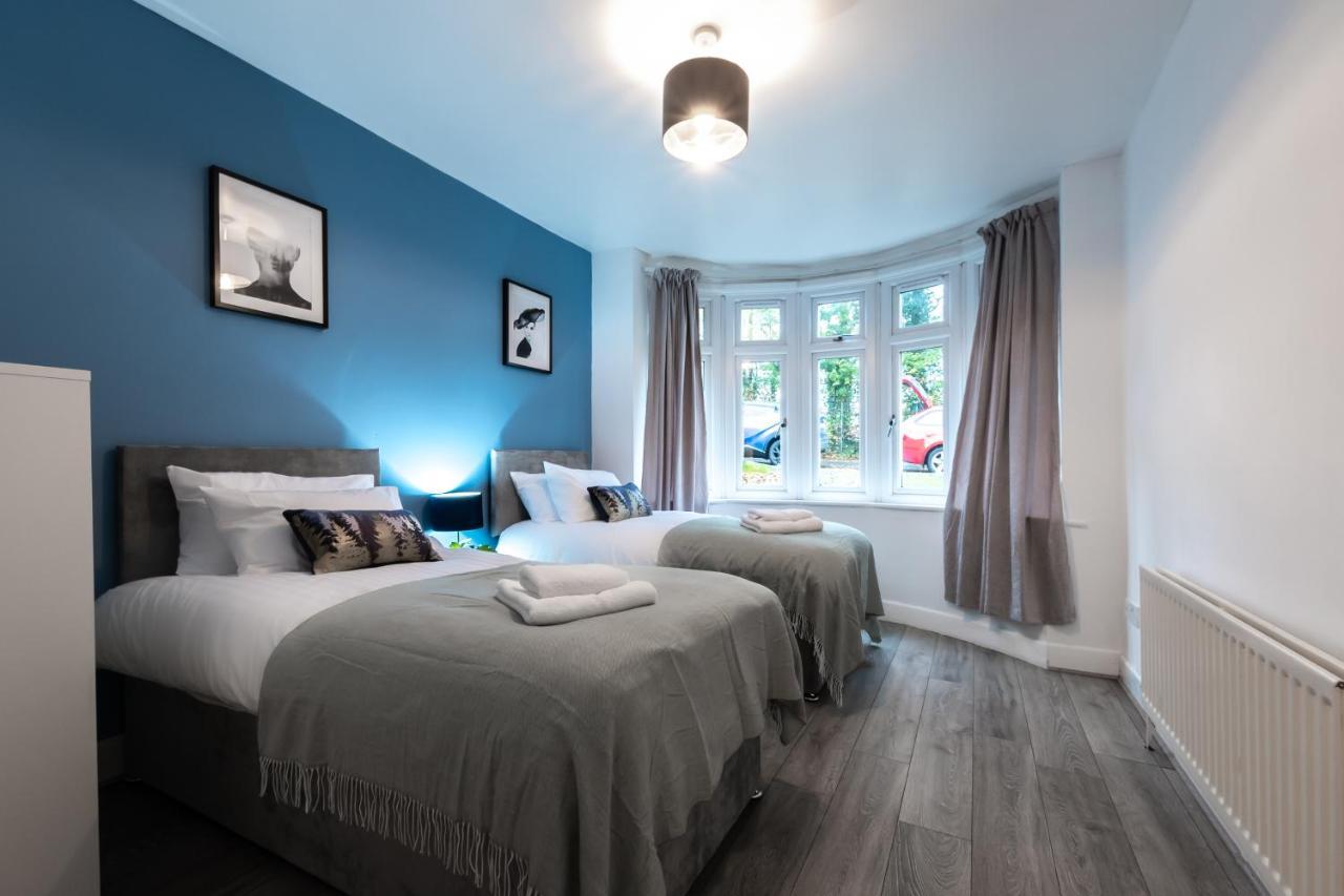 Accessible 3-Bedroom Bungalow With Patio +Driveway Southampton Exterior foto